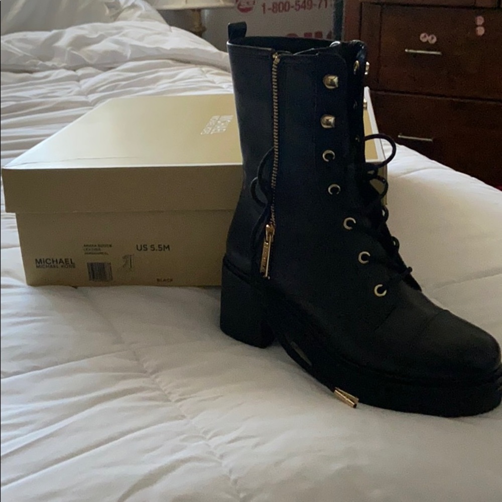 Mk Anaka Leather Combat Boot